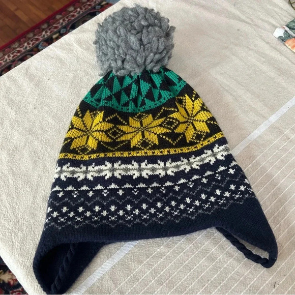 NWT Burberry Fair Isle Pom Hat - Picture 6 of 6